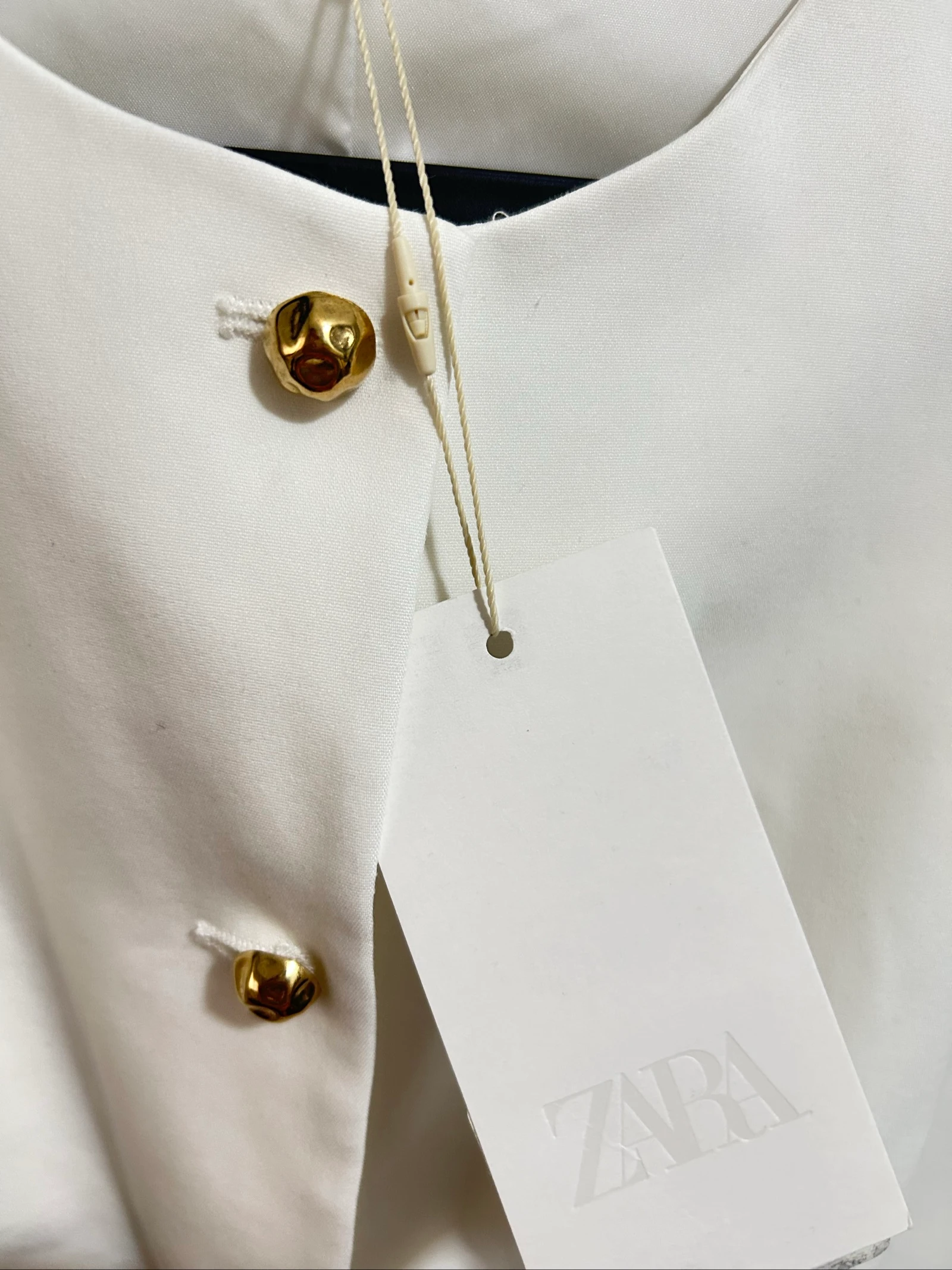 Chaleco peplum con pinzas de Zara talla M  – photo 3